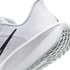 Herren Laufschuhe QUEST 6