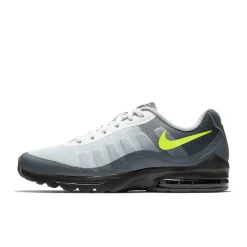 Herren Sneaker NIKE AIR MAX INVIGOR