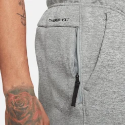 Herren Trainingshose THERMA-FIT Tapered Fit