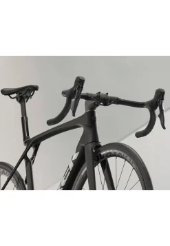 Rennrad MADONE SL6 AXS GEN 8