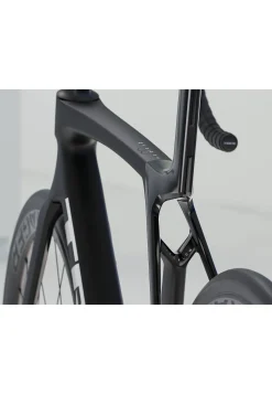 Rennrad MADONE SL6 AXS GEN 8